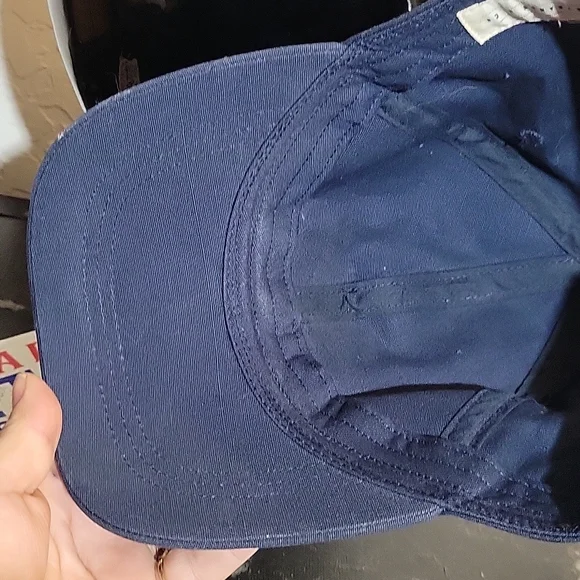 LEVI'S Pride Patch Hat Adult - Picture 7 of 8